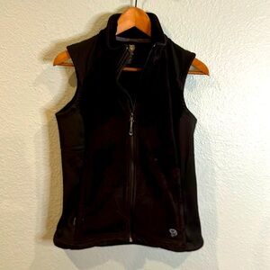 Mountain Hardware vest